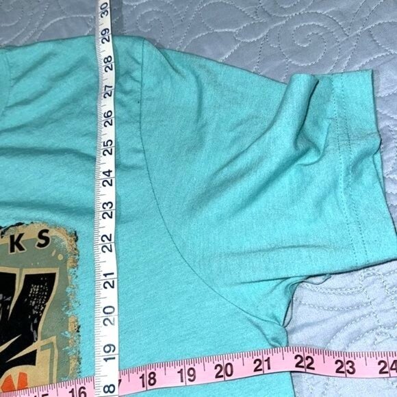 Garth Brooks Dive Bar Graphic T-Shirt XL Canvas Bella+Canvas 52% Cotton 48% Poly - Picture 7 of 7